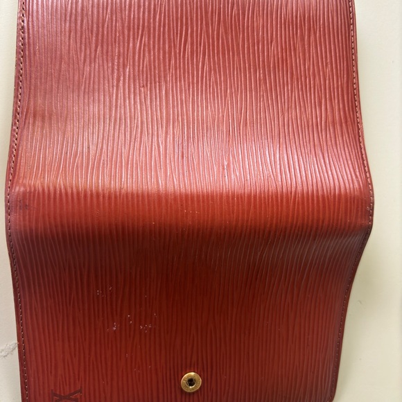 CLOSET CLEAR OUT PRICE CUT Pre-owned Louis Vuitton Agenda Cover - Picture 7 of 12